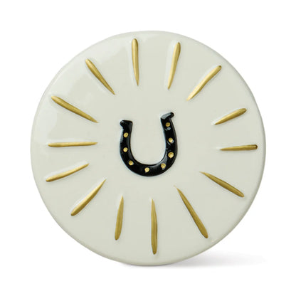Lucky Horse Shoe Candle - Tabac & Pine